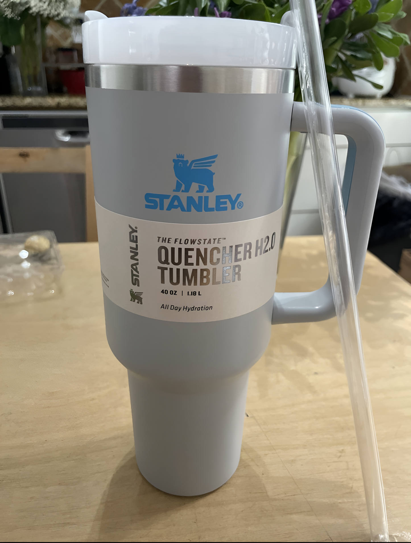 كأس ستانلي باللون الأزرق الفاتح