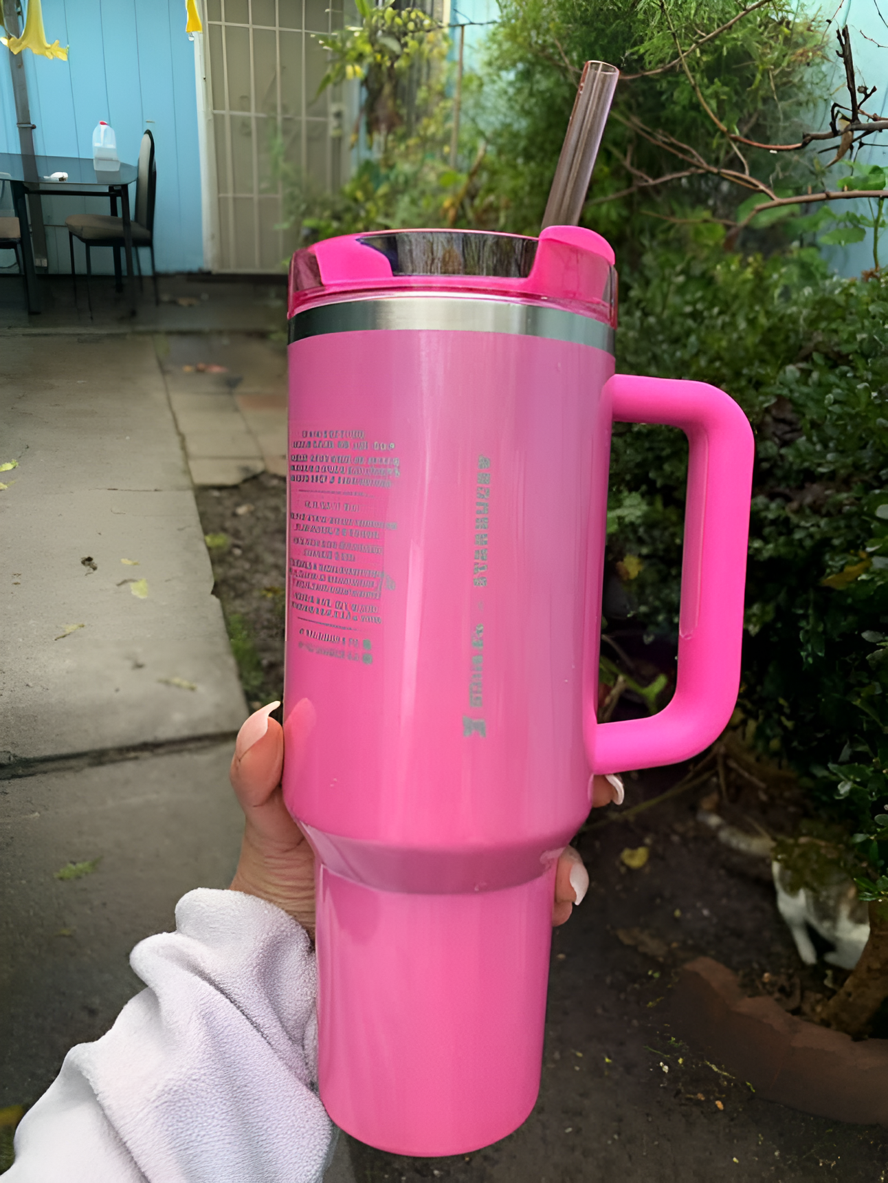 كوب ستانلي الوردي من ستاربكس